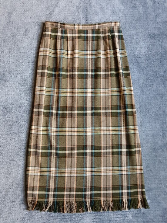 Dresses & Skirts - Green Plaid Fringe Hem Vintage Pencil Skirt, Boho Academia, Womens Size 12